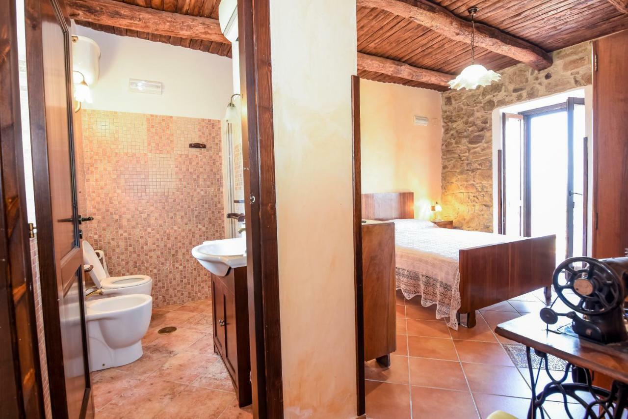 Casale San Martino Bed & Breakfast Laureana Cilento Exterior photo